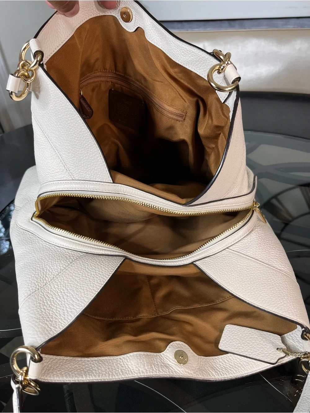 Coach Lexy Shoulder, Hand Bag White Ivory Soft Pebbled Leather